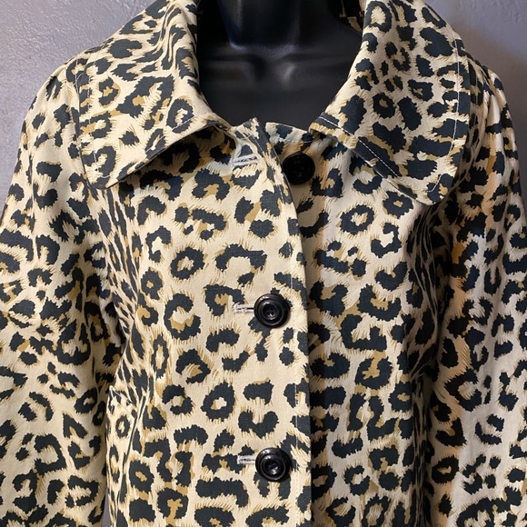PRIORITIES Leopard Print Jacket - Picture 13 of 16